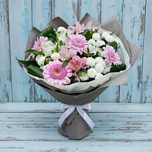 Букет цветов из:  Герберы, Альстромерии и Хризантемы в Мухене