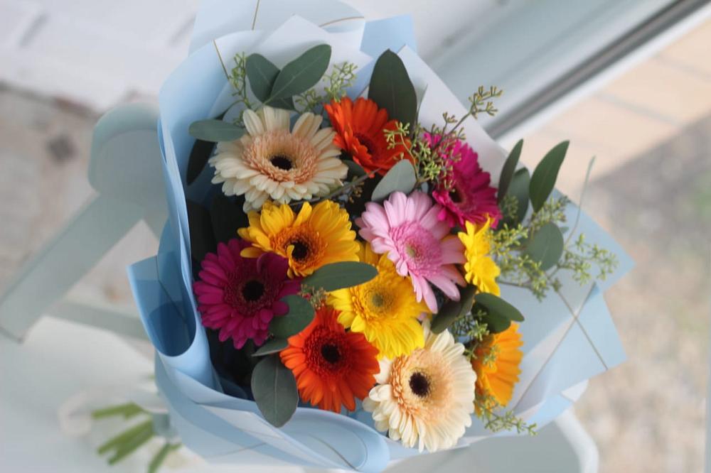 Букет цветов из: Герберы в Мухене