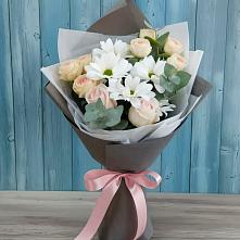 Букет цветов из:  Хризантемы и Розы в Мухене