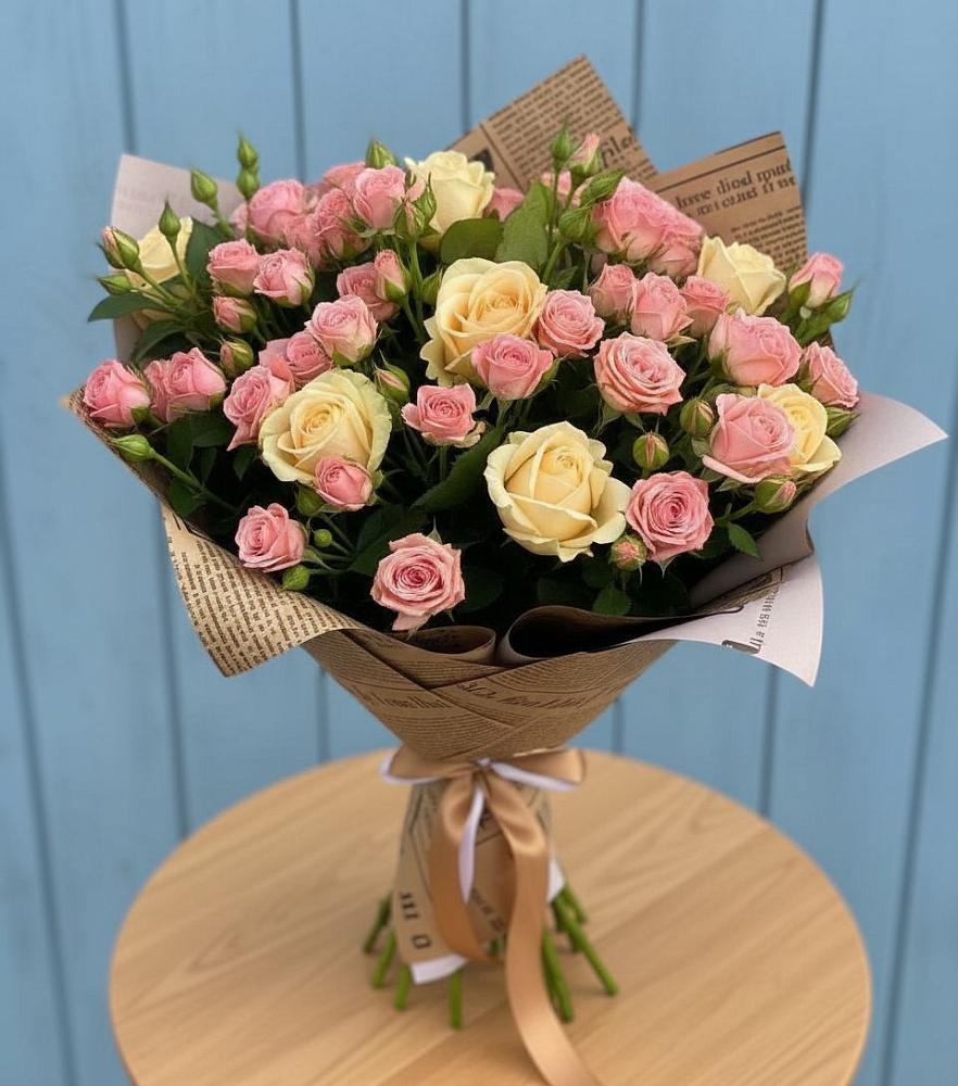 Букет цветов из: Розы в Мухене