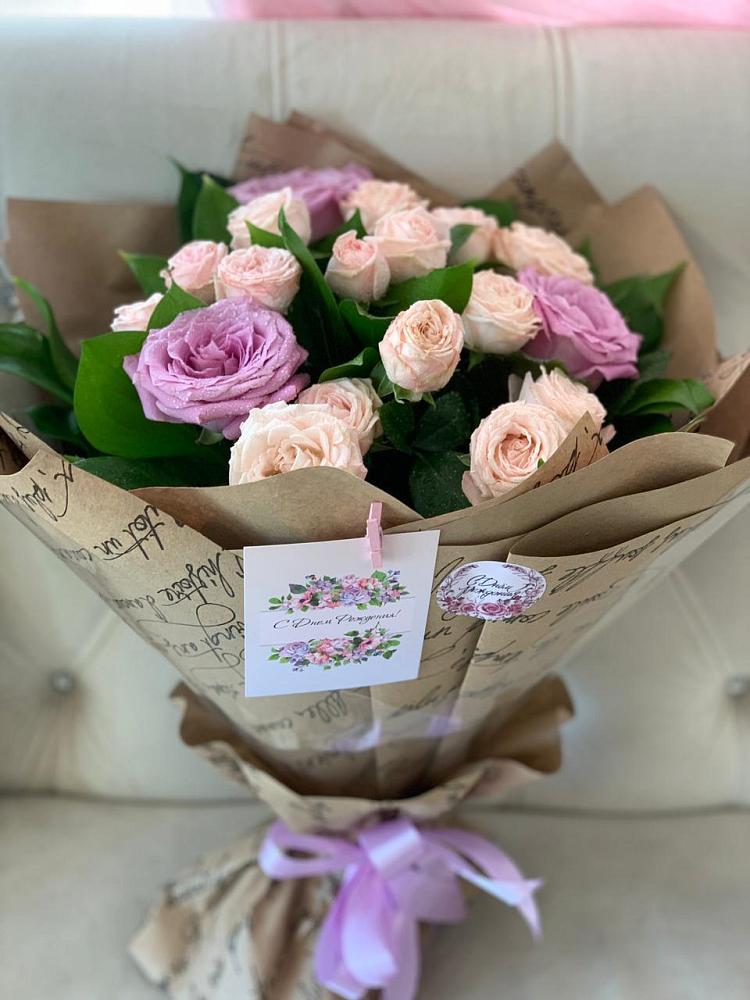 Букет цветов из: Розы в Мухене