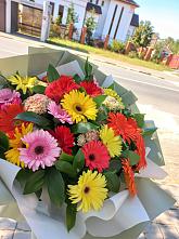 Букет цветов из:  Герберы #REPLACE_PRED# Мухене