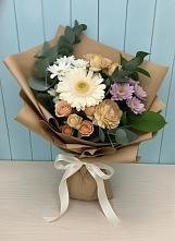 Букет цветов из:  Герберы и Хризантемы в Мухене