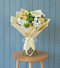 Букет цветов из:  Хризантемы и Розы в Мухене