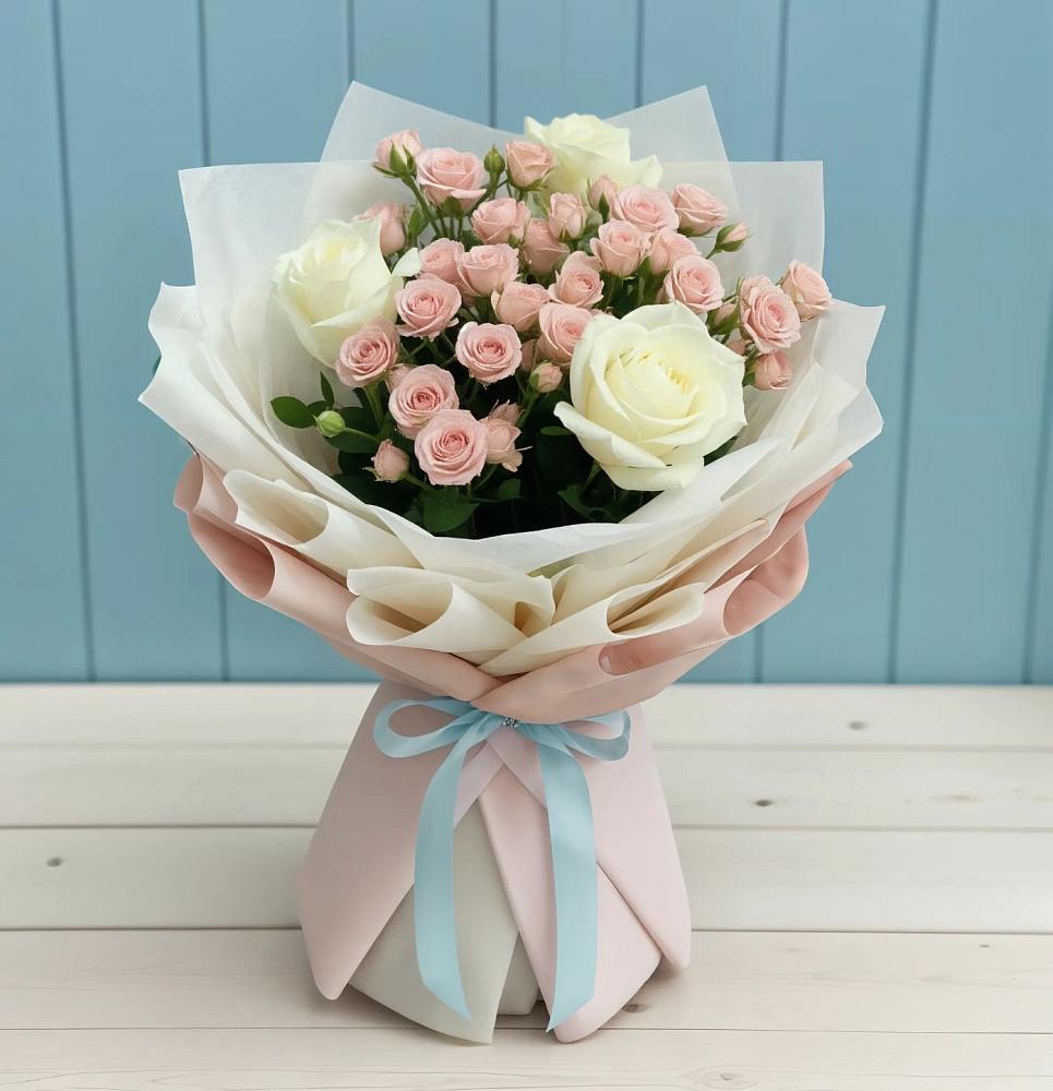 Букет цветов из: Розы в Мухене