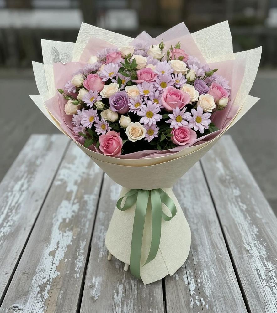 Букет цветов из: Розы и Хризантемы в Мухене